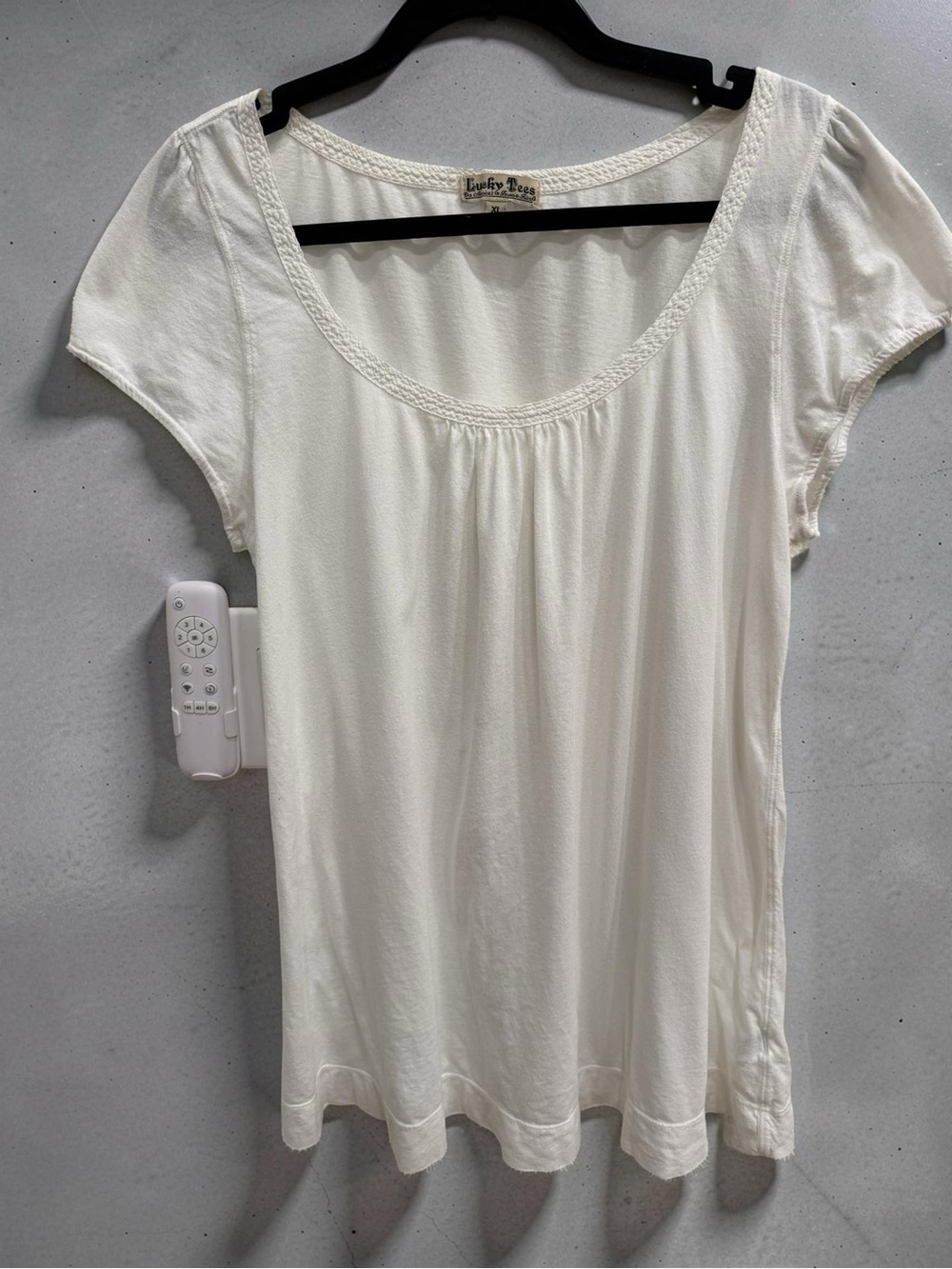 Lucky Brand Cream Scoop Neck Short Sleeve Tee